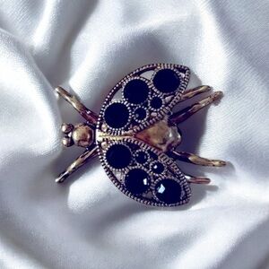 VTG J Crew Gold Tone Fly or Flying Beetle ,ladybug With Black Stones Brooch, Pin